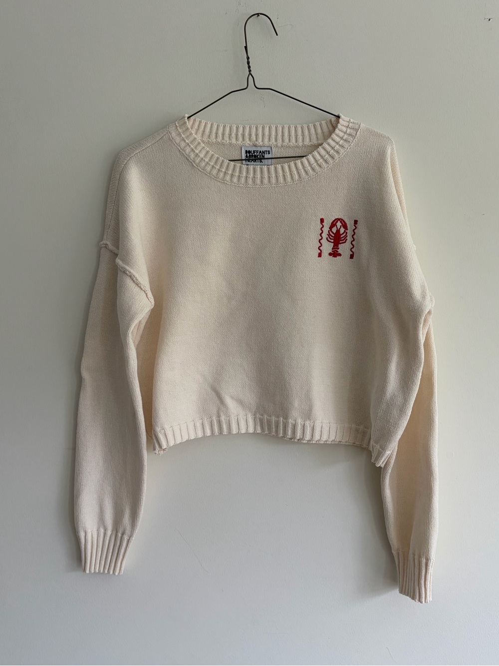 Viral Cream Cropped Crewneck Sweater with Red Lobster Detail